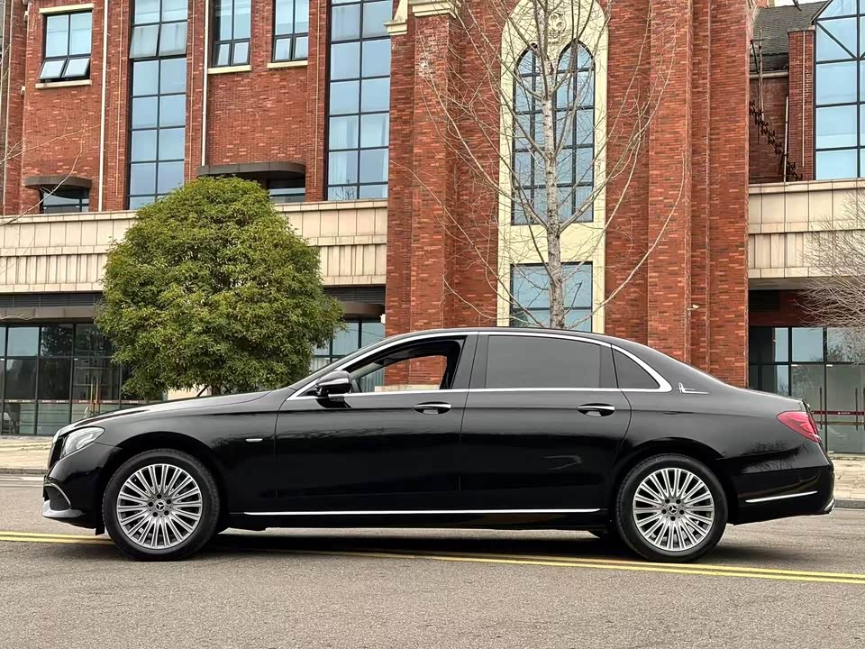 Mercedes-Benz E-class Mercedes-Benz E-class