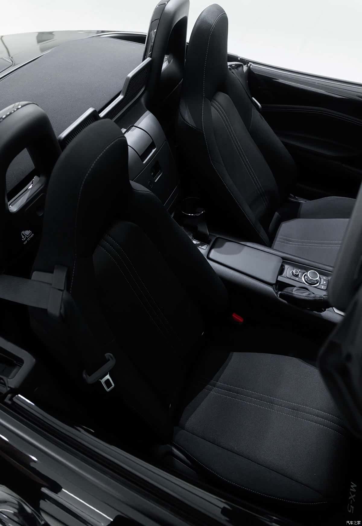 Mazda MX-5, 2026 8