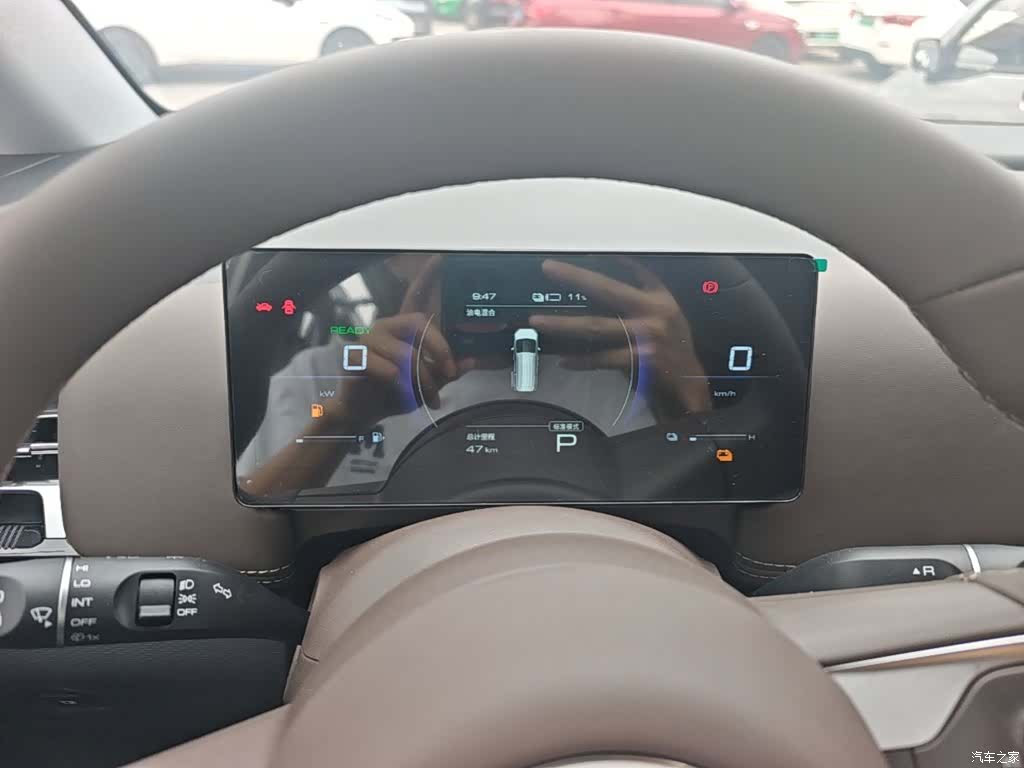 Wuling 730, 2025 18