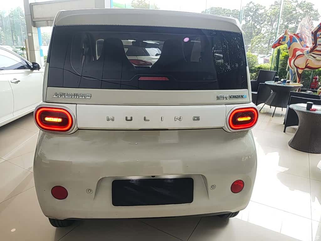 Wuling MINIEV, 2025 6