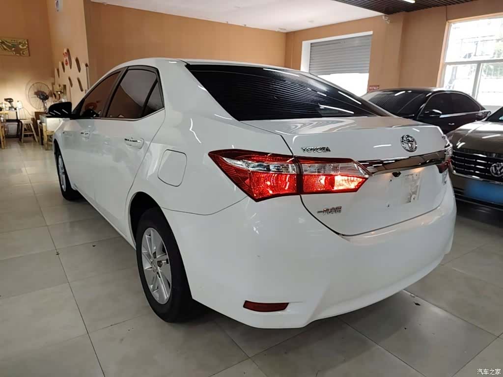 Toyota Corolla, 2017 все фото