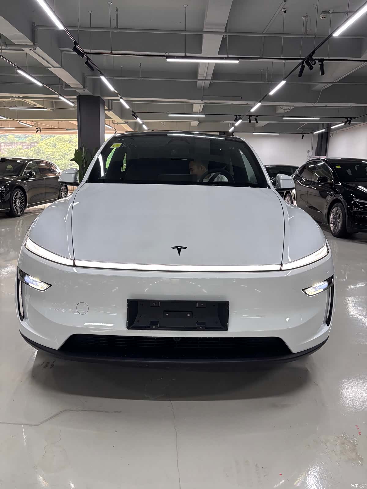 Tesla Model Y, 2026 2
