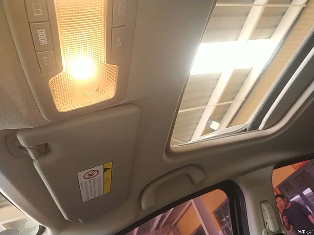 DongFeng AX3, 2016 14