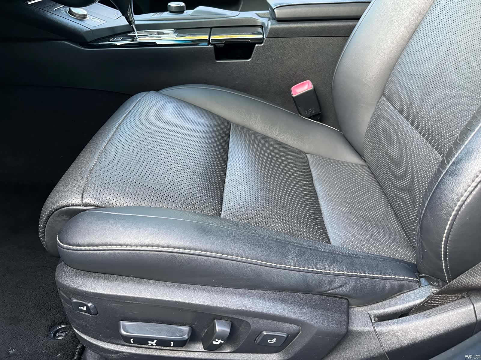 Lexus ES, 2015 9