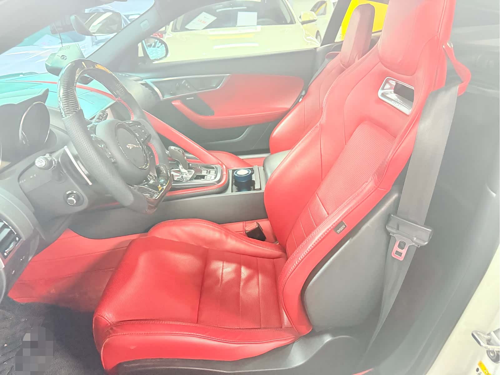 Jaguar F-TYPE, 2018 4