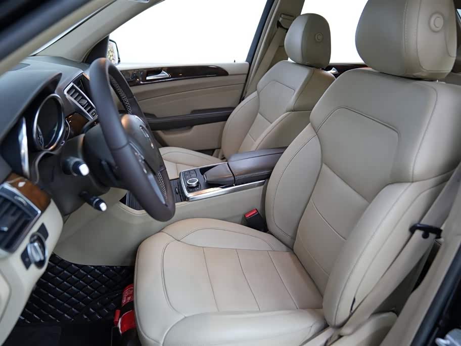 Mercedes-Benz M class