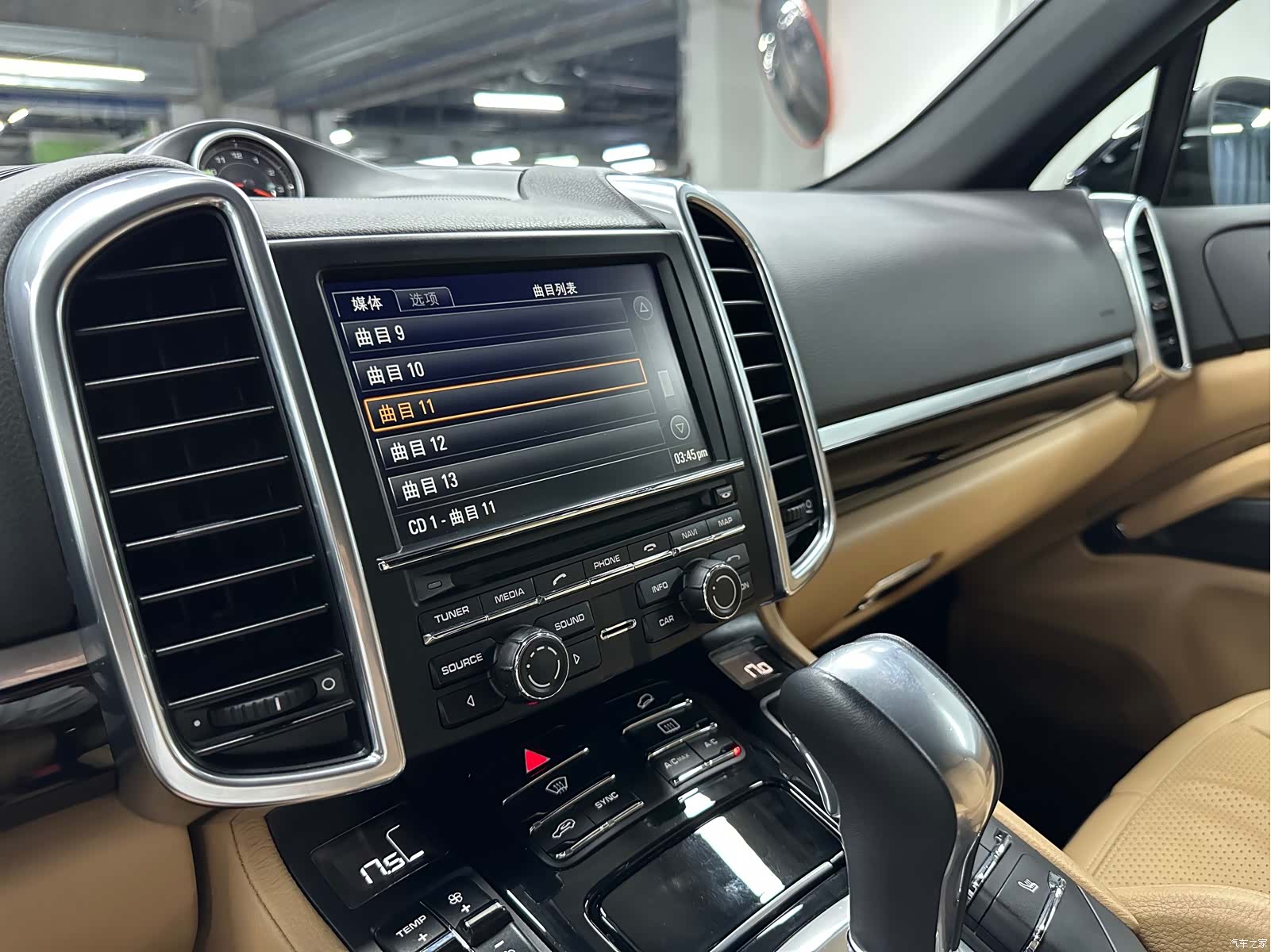 Porsche Cayenne, 2014 15