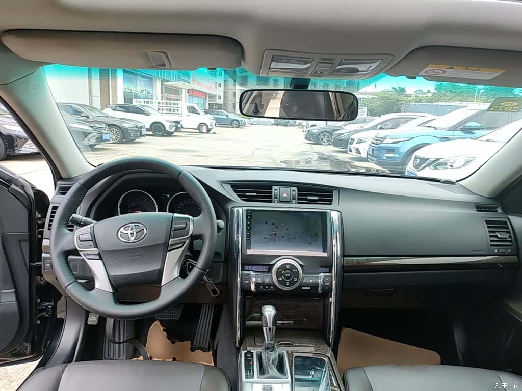 Toyota 2.5V, 2017 10