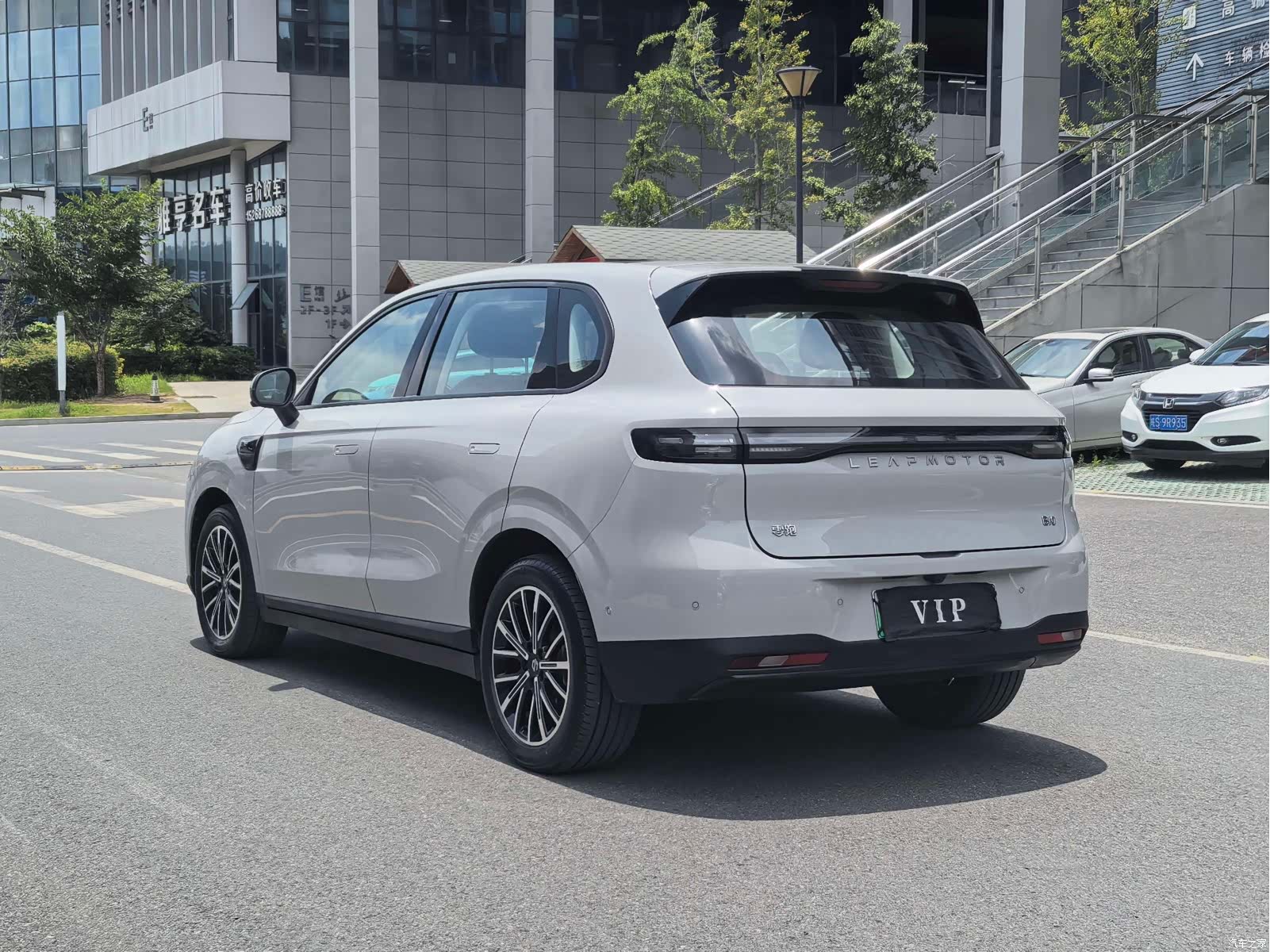 Leapmotor B10, 2025 10