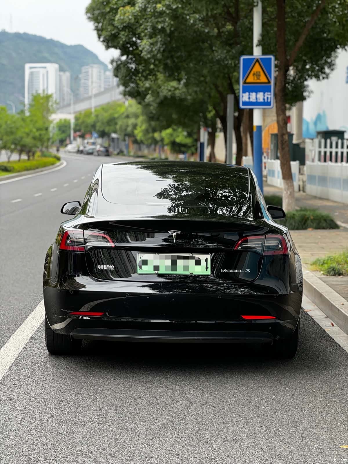 Tesla Model 3, 2023 3