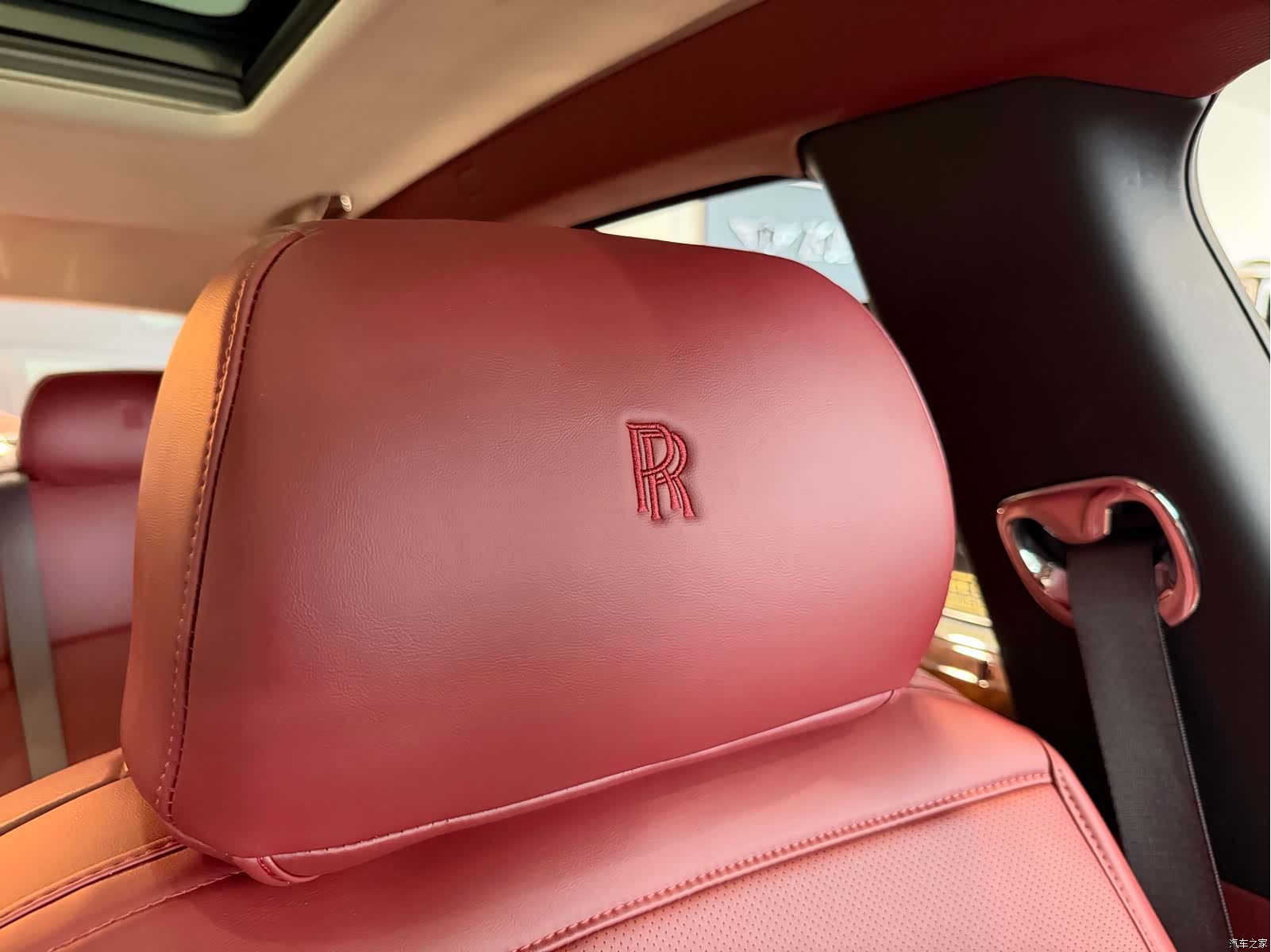 Rolls-Royce Ghost, 2013 15