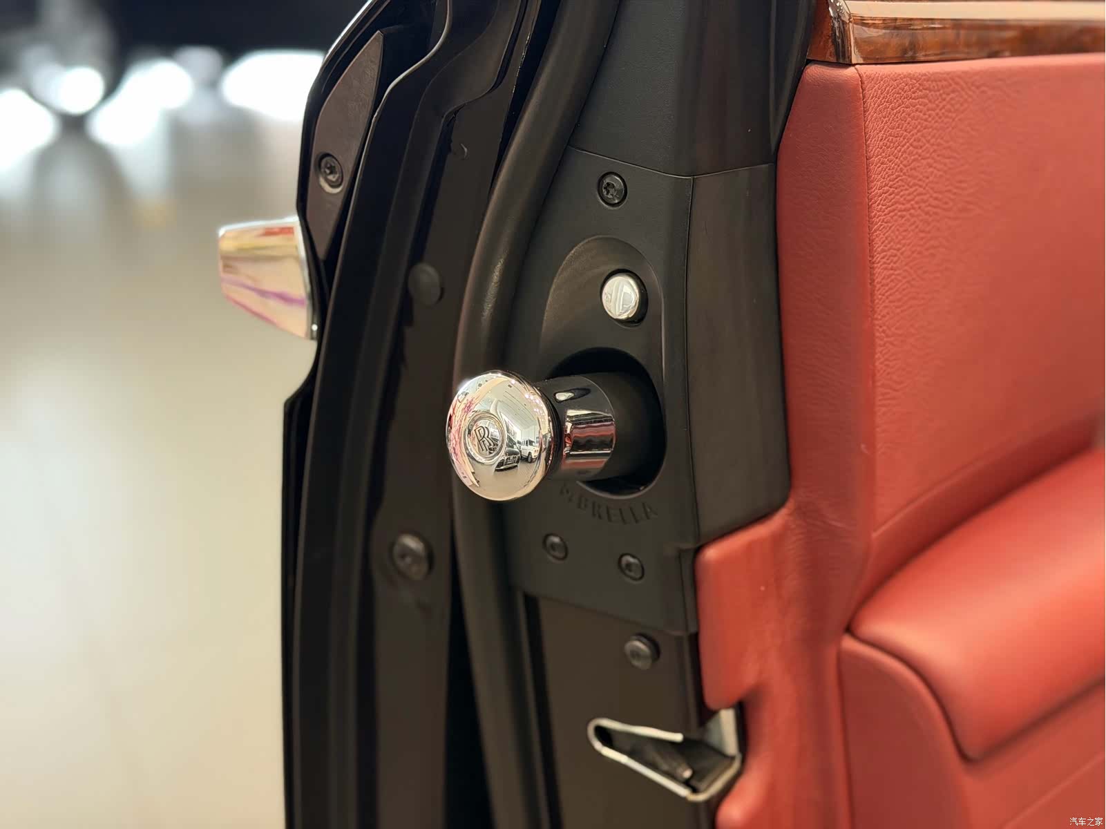 Rolls-Royce Ghost, 2013 16