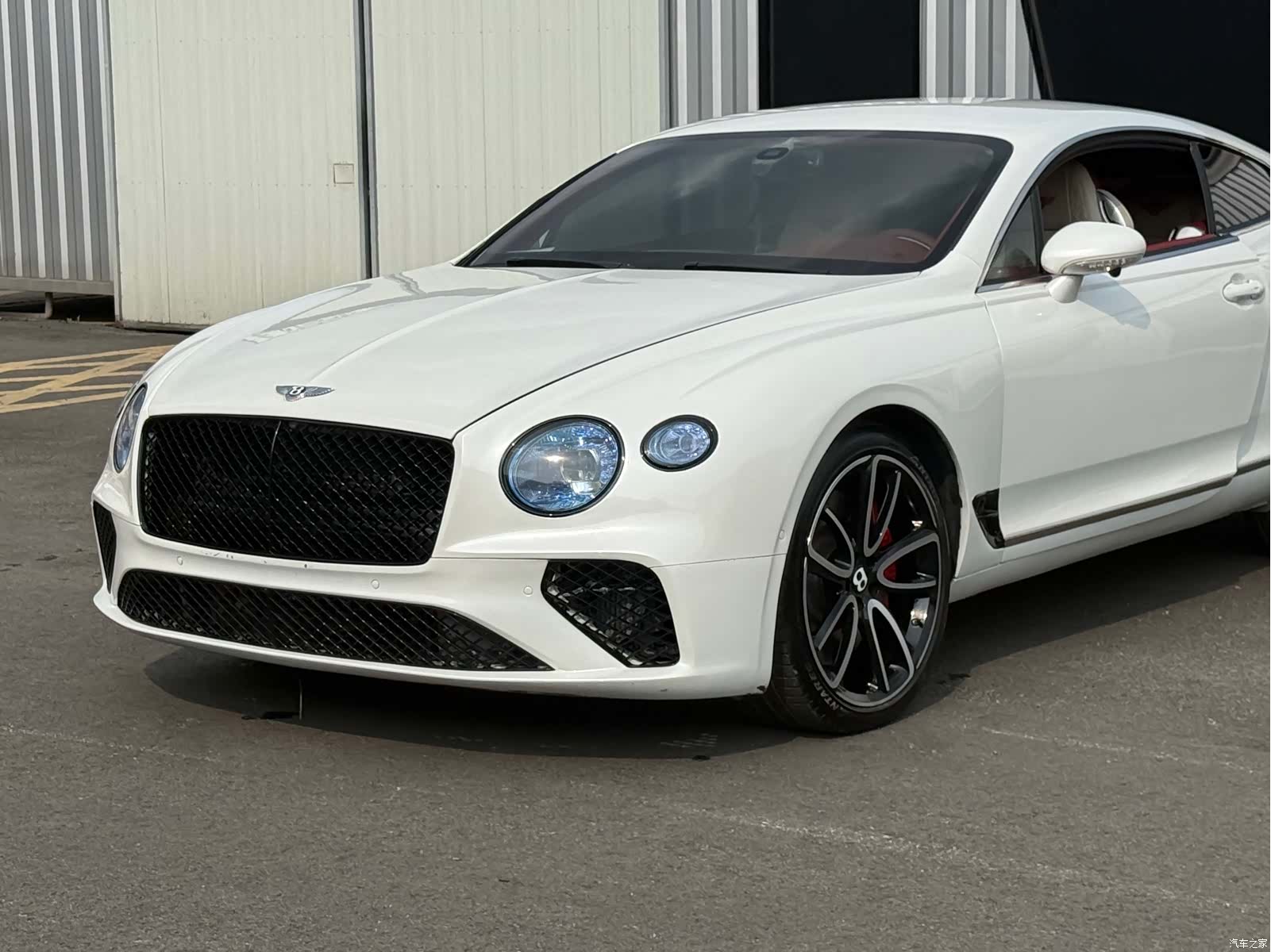 Bentley Continental GT, 2008 все фото