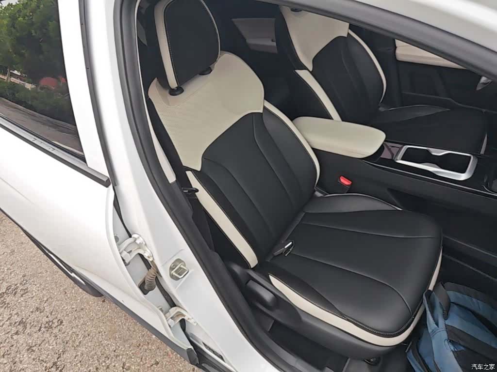Geely E, 2024 25