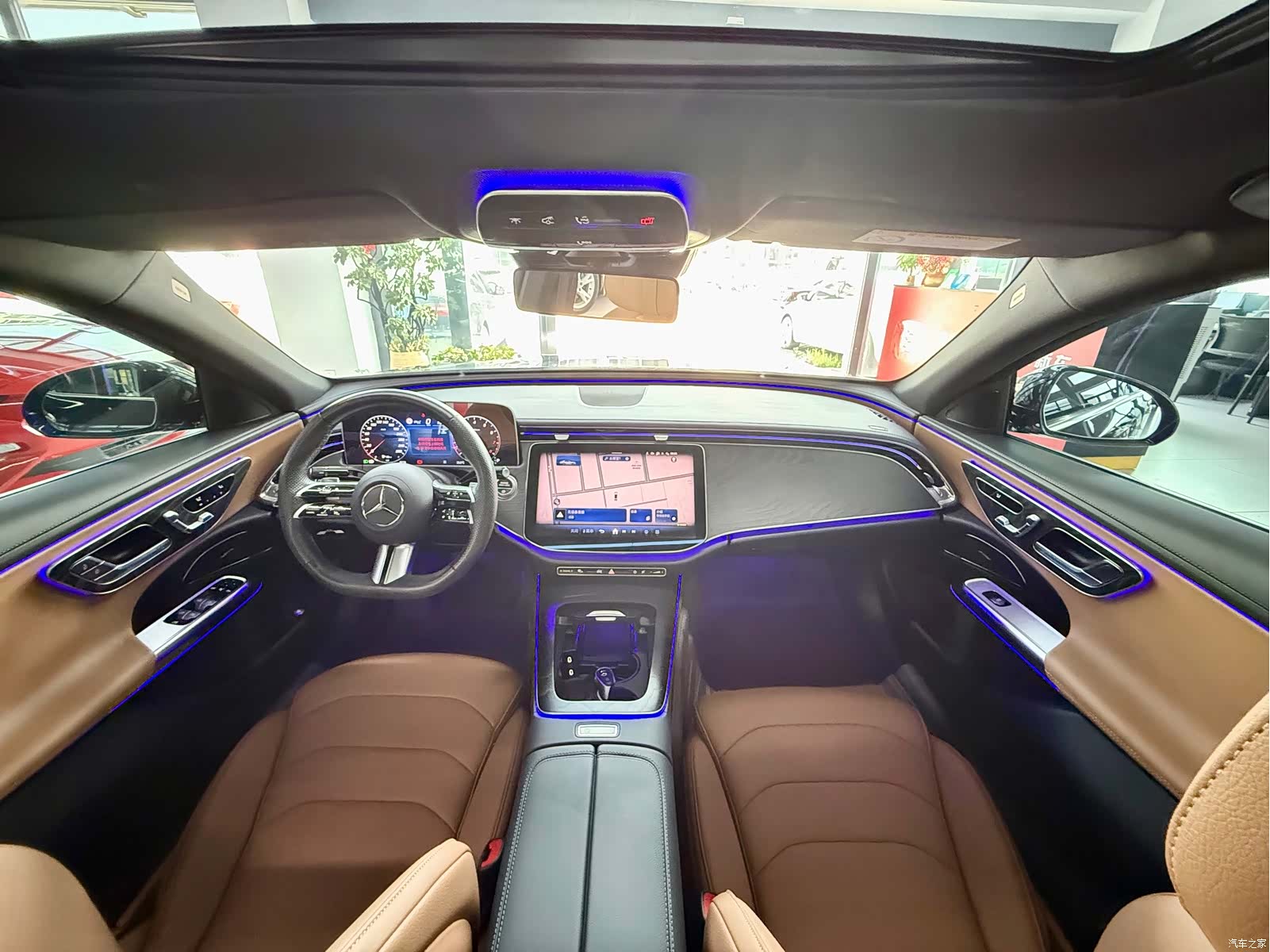 Mercedes-Benz E-Class, 2024 10