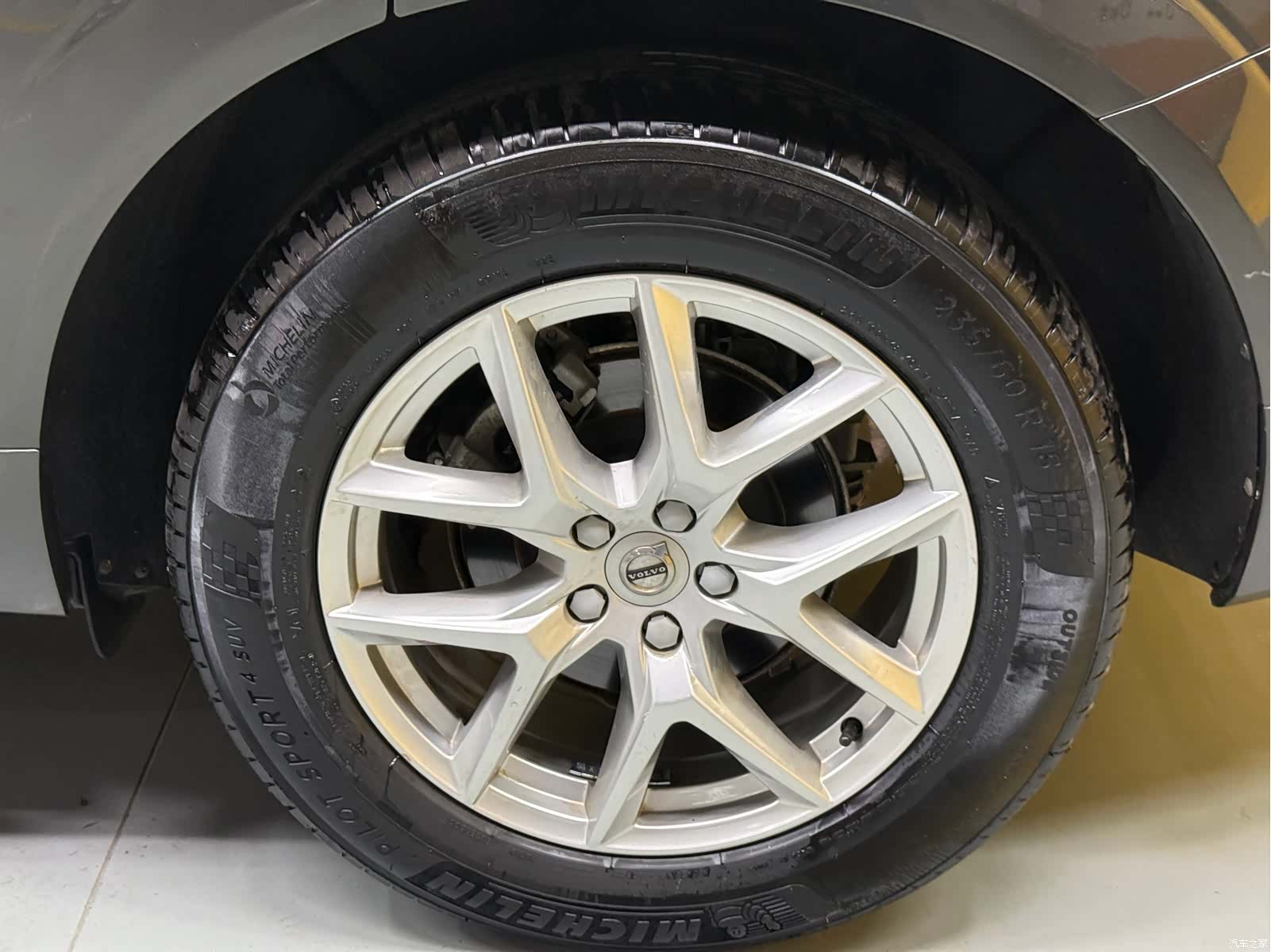 Volvo XC60, 2019 25