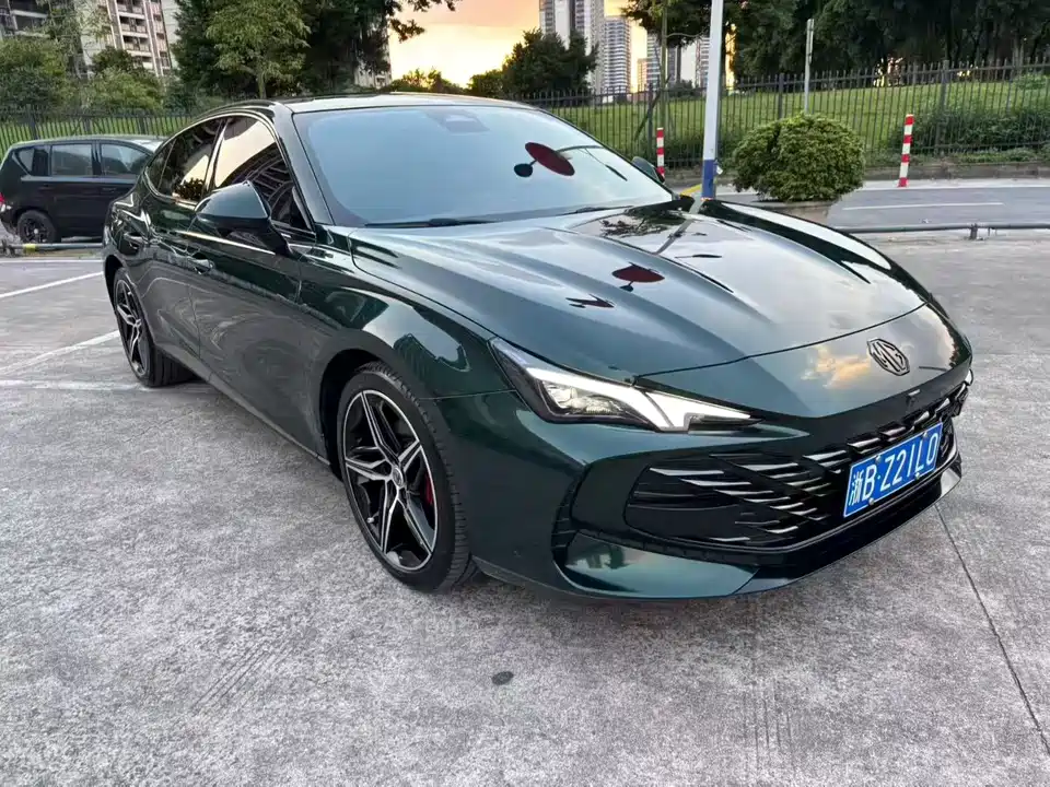 MG MG7