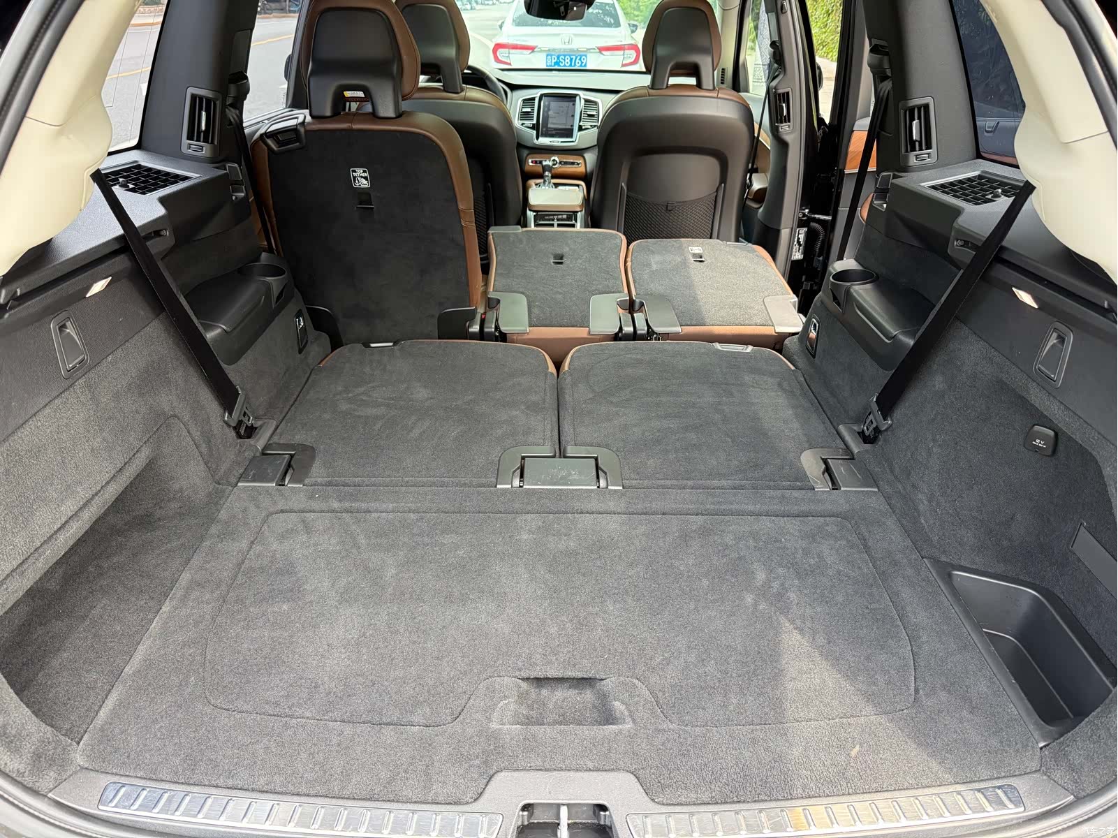 Volvo XC90, 2018 14