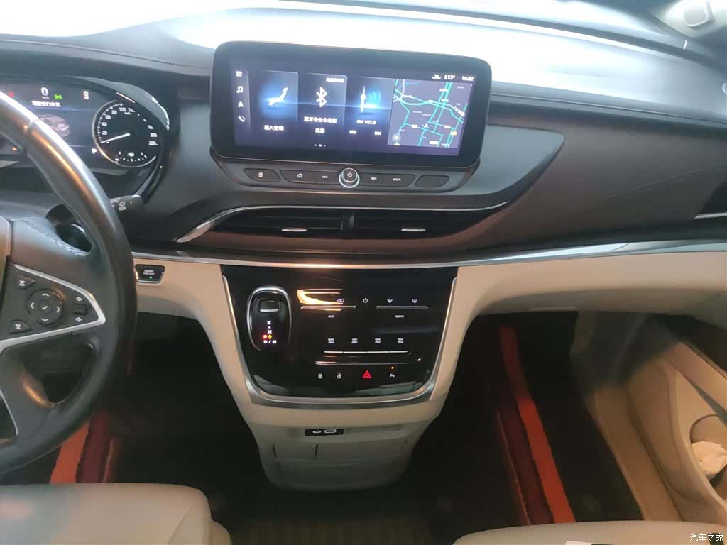 Buick GL8, 2020 10
