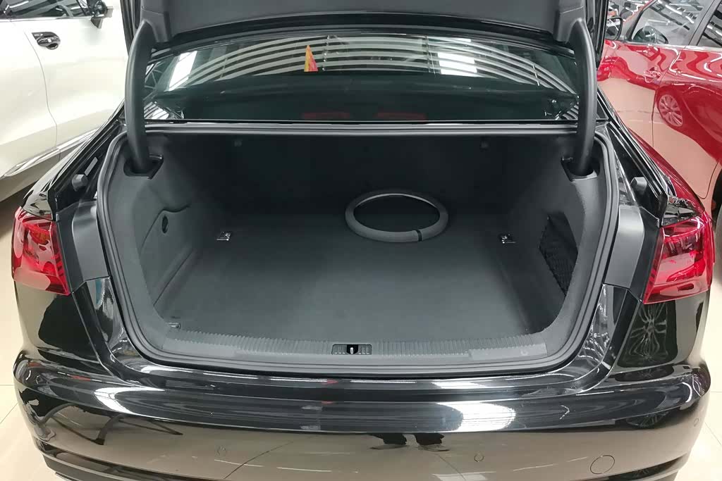 Audi A6L, 2018 4