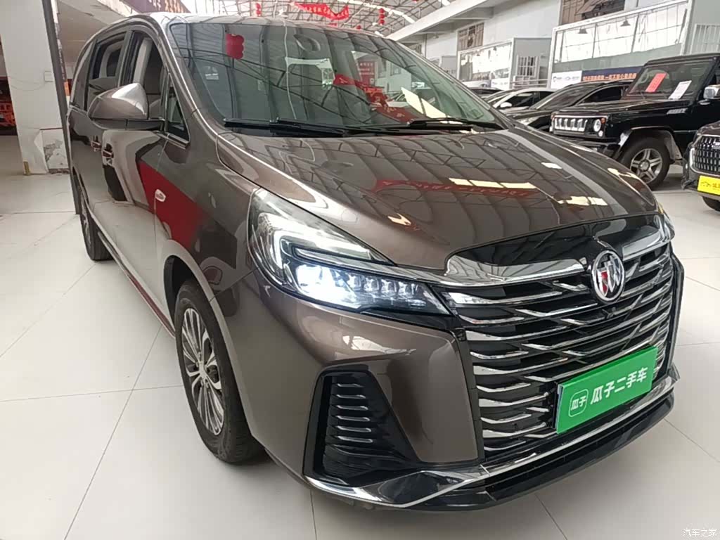 Buick GL8, 2023 4