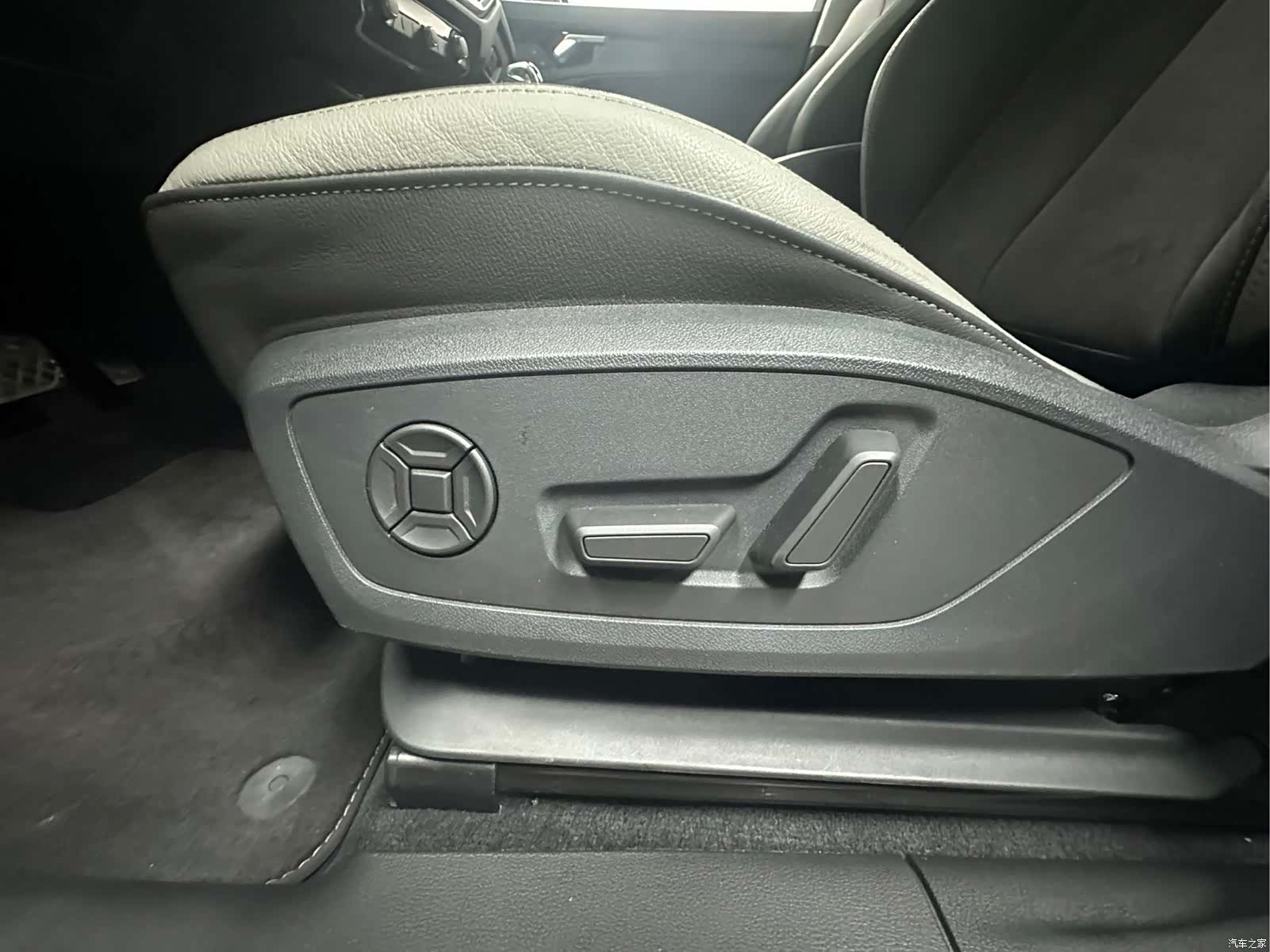 Audi Q3, 2022 22