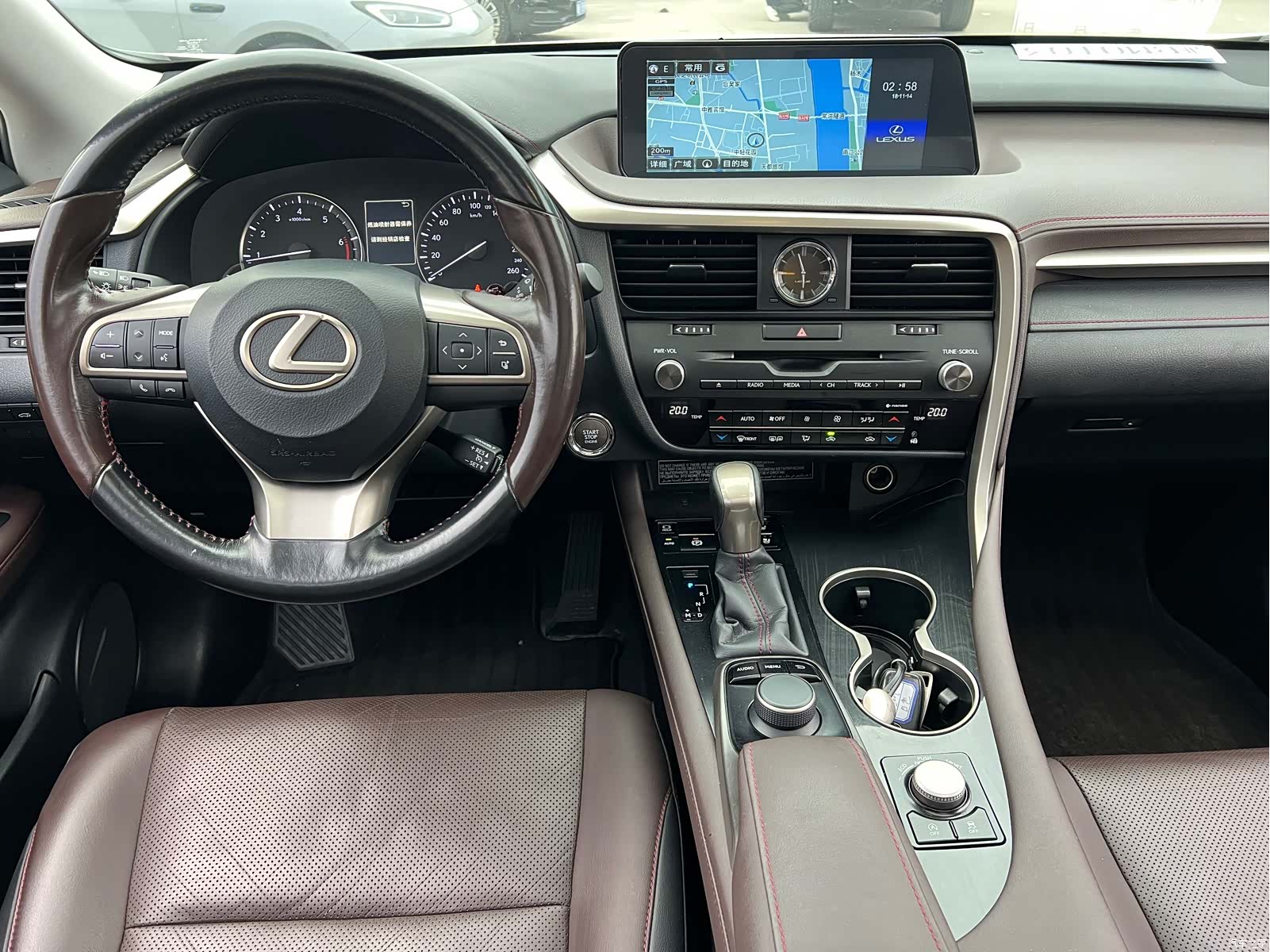 Lexus RX, 2017 11