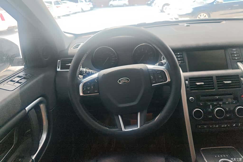 Land Rover Discovery, 2016 15