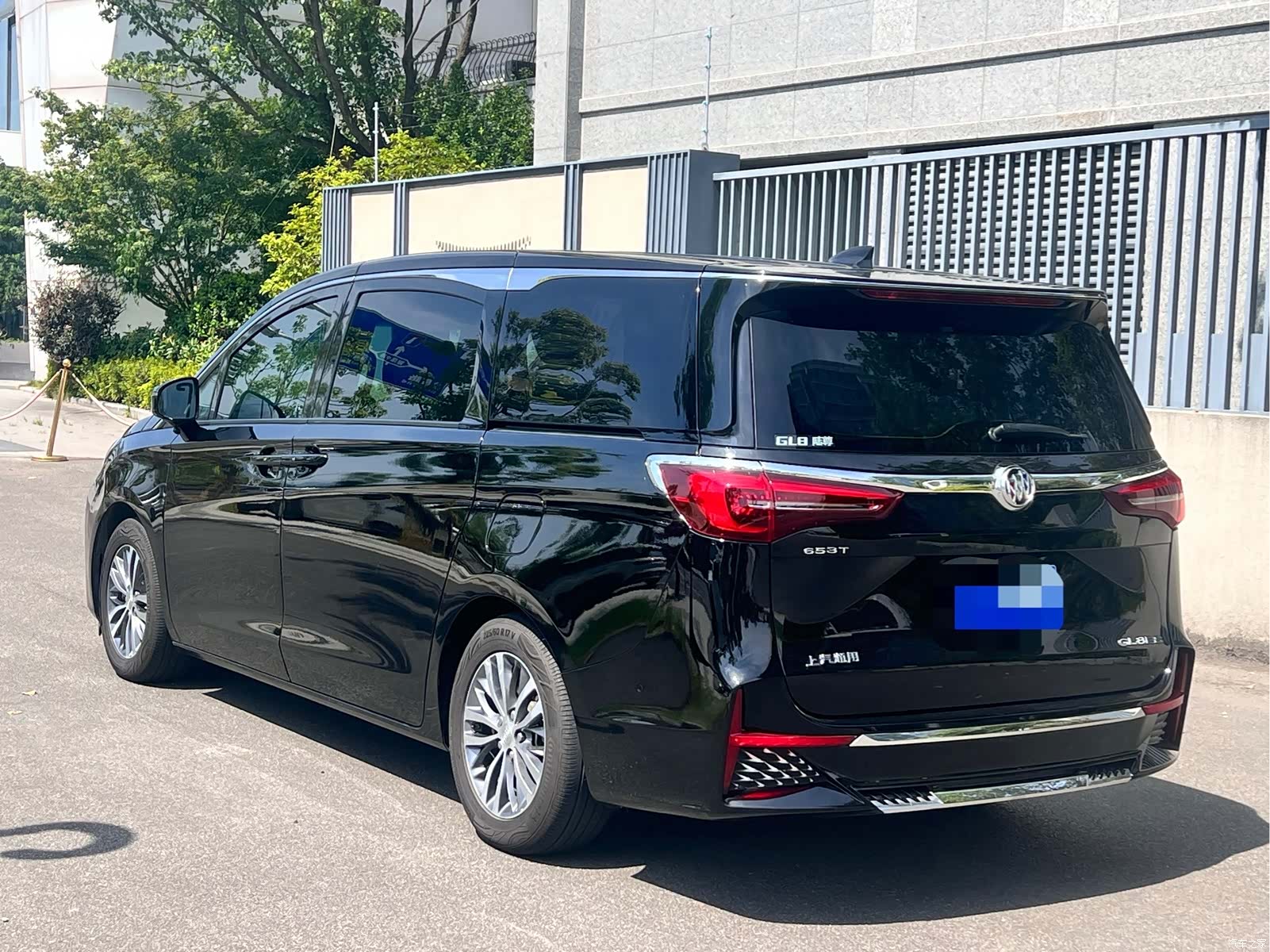 Buick GL8, 2021 4
