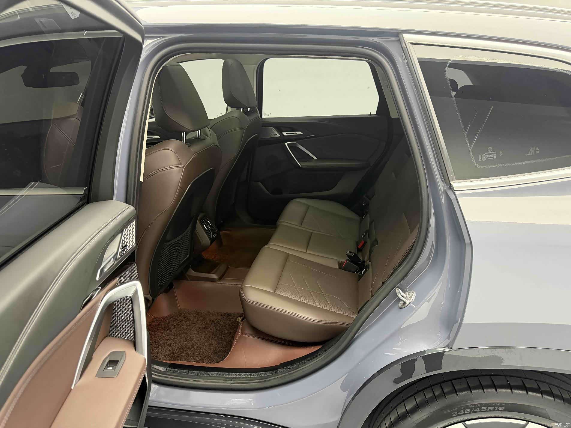 BMW X1, 2023 12
