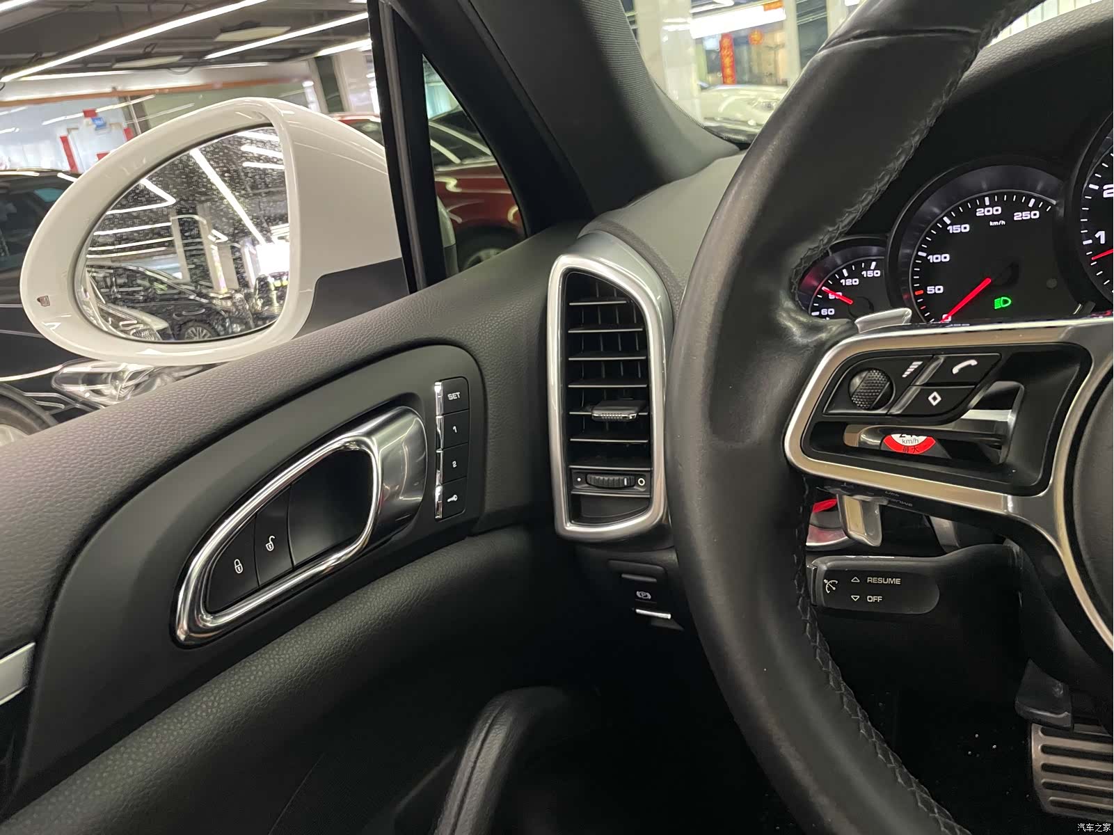 Porsche Cayenne, 2016 15