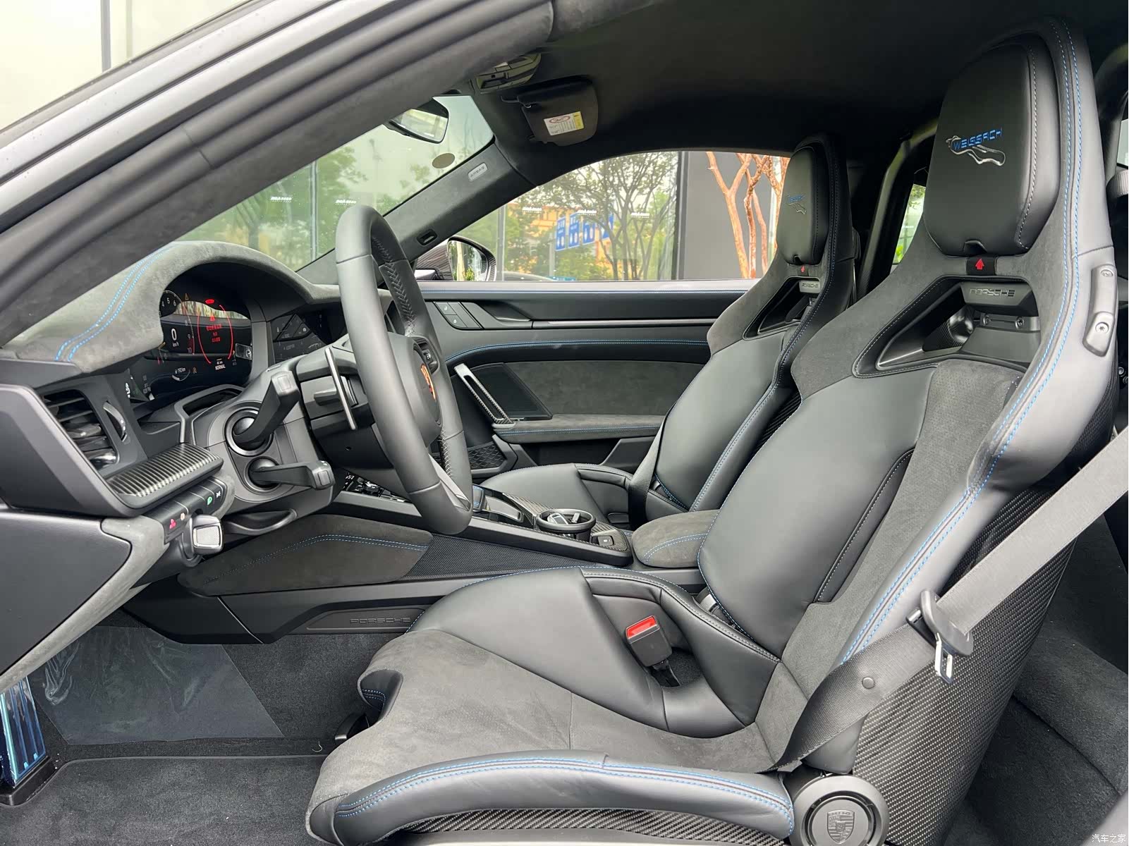 Porsche 911, 2025 10