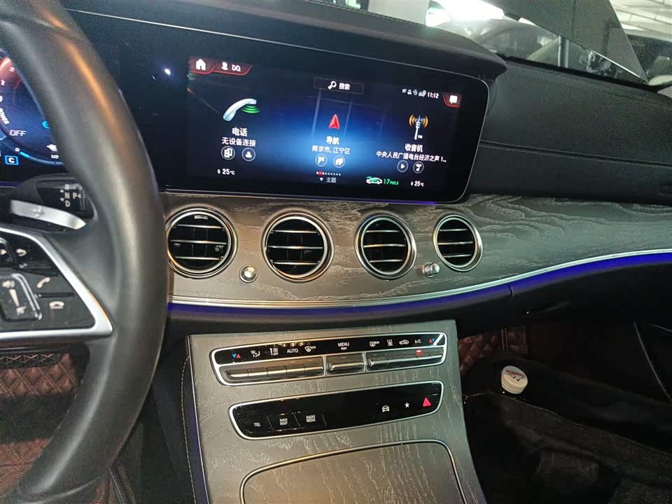 Mercedes-Benz E-class Mercedes-Benz E-class