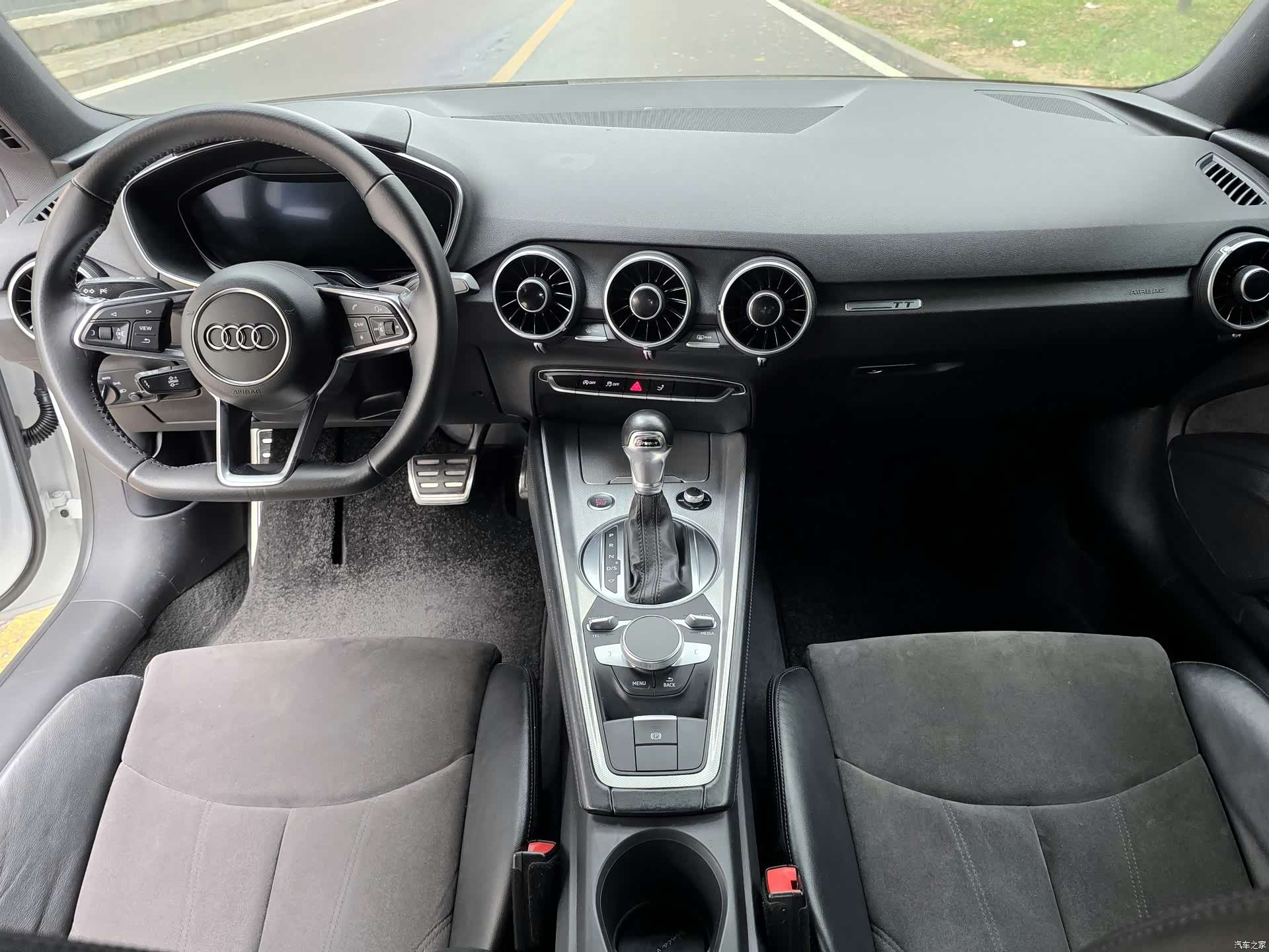 Audi TT, 2017 8