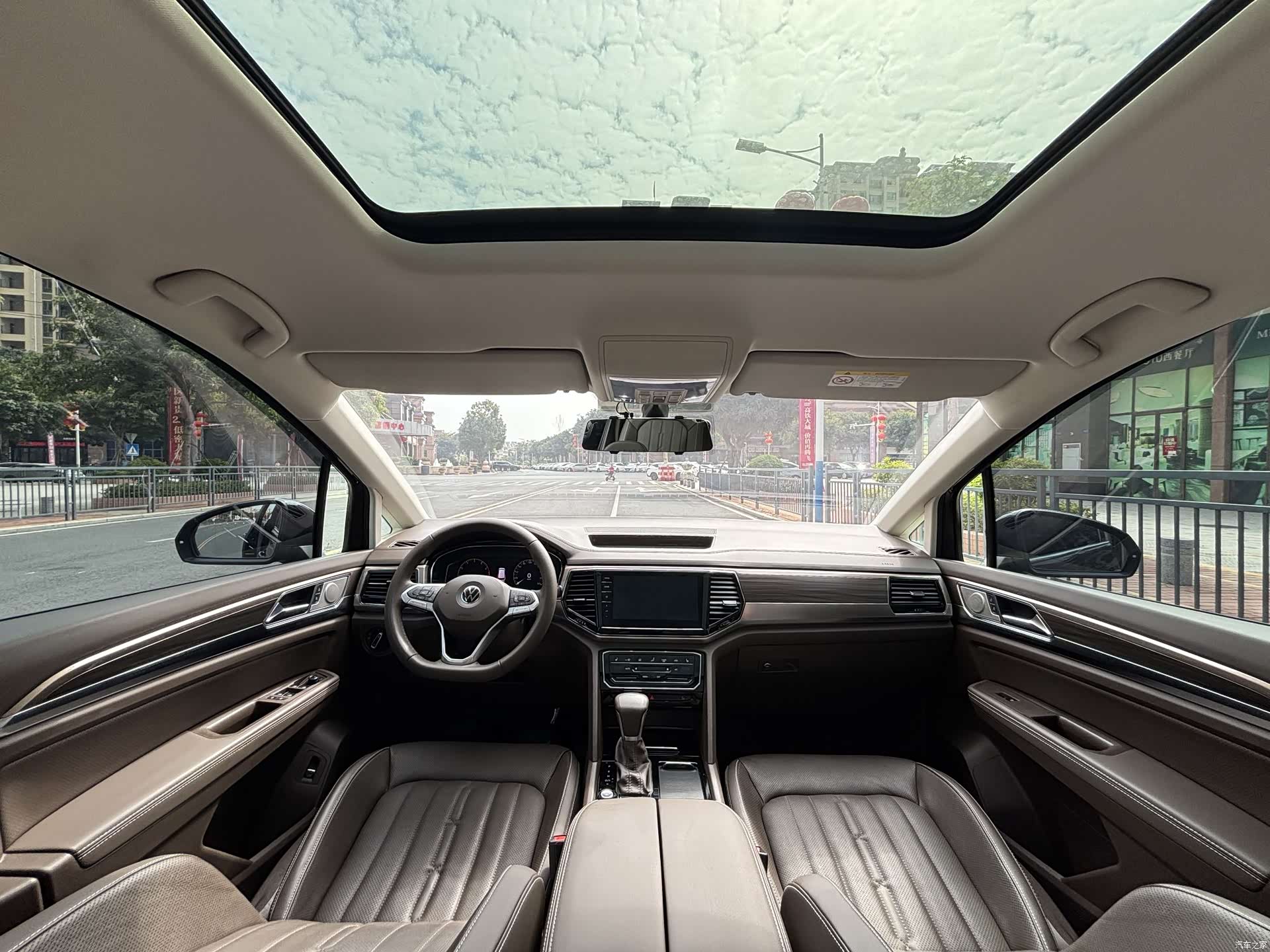 Volkswagen Viloran, 2021 8