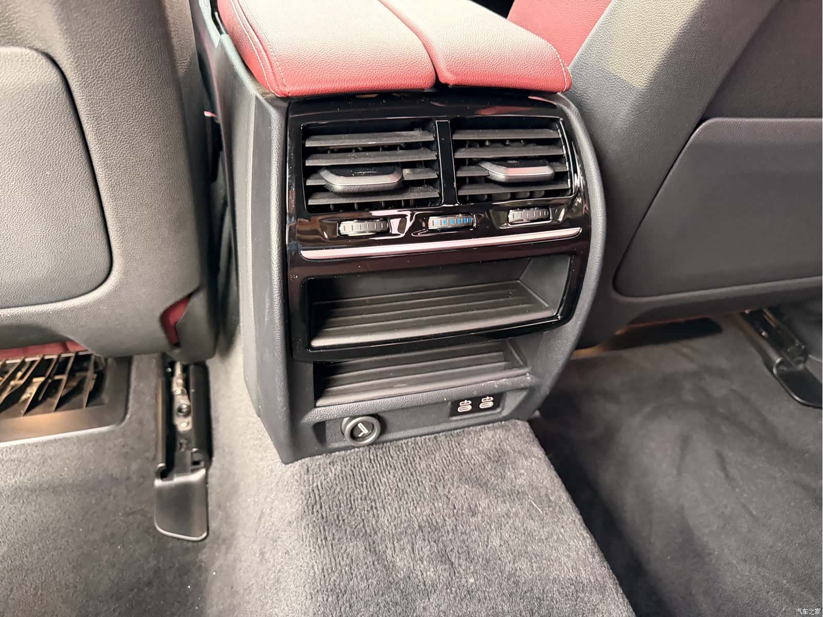 BMW 5 Series, 2023 12