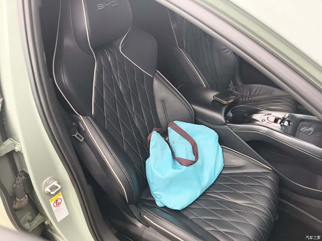 BYD Seal, 2023 25
