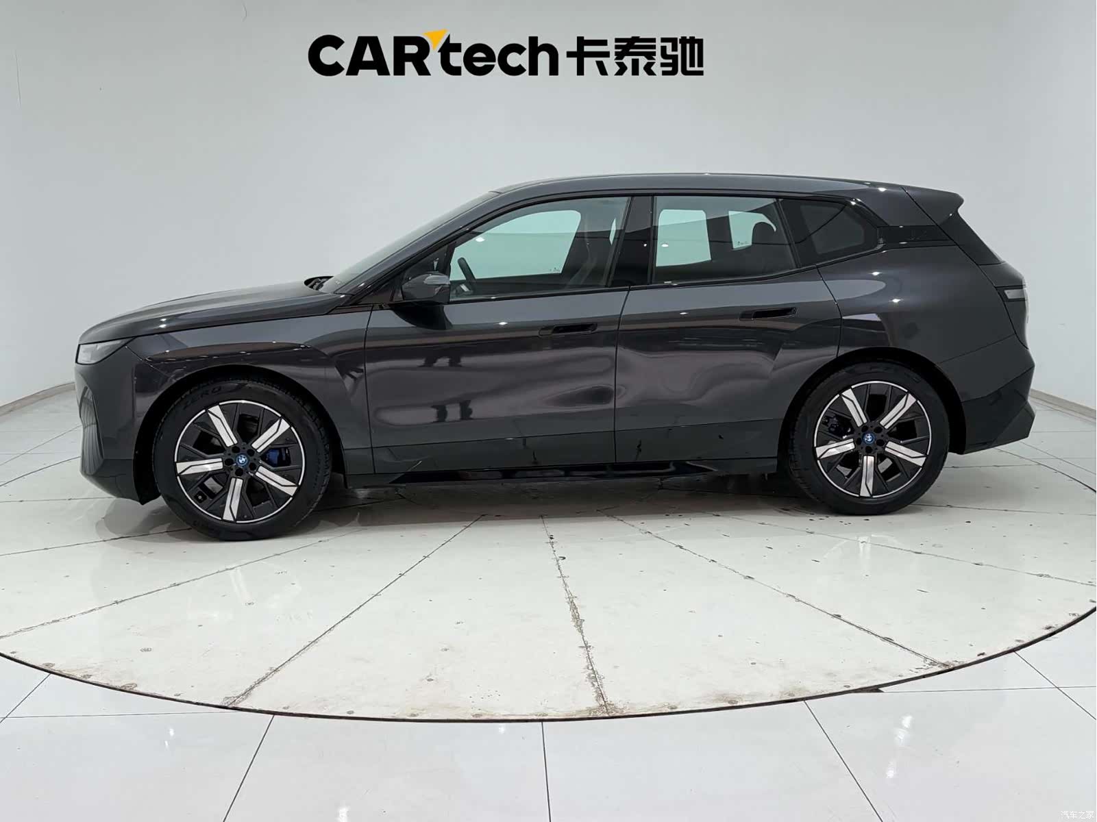 BMW iX, 2023 все фото