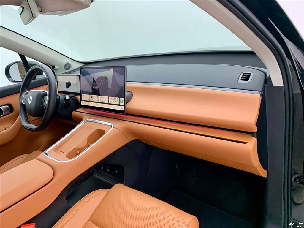 Leapmotor C16, 2025 14
