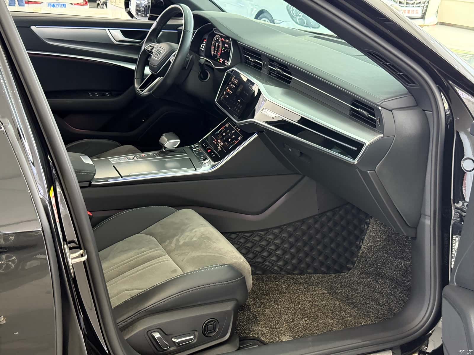 Audi A6L, 2023 15