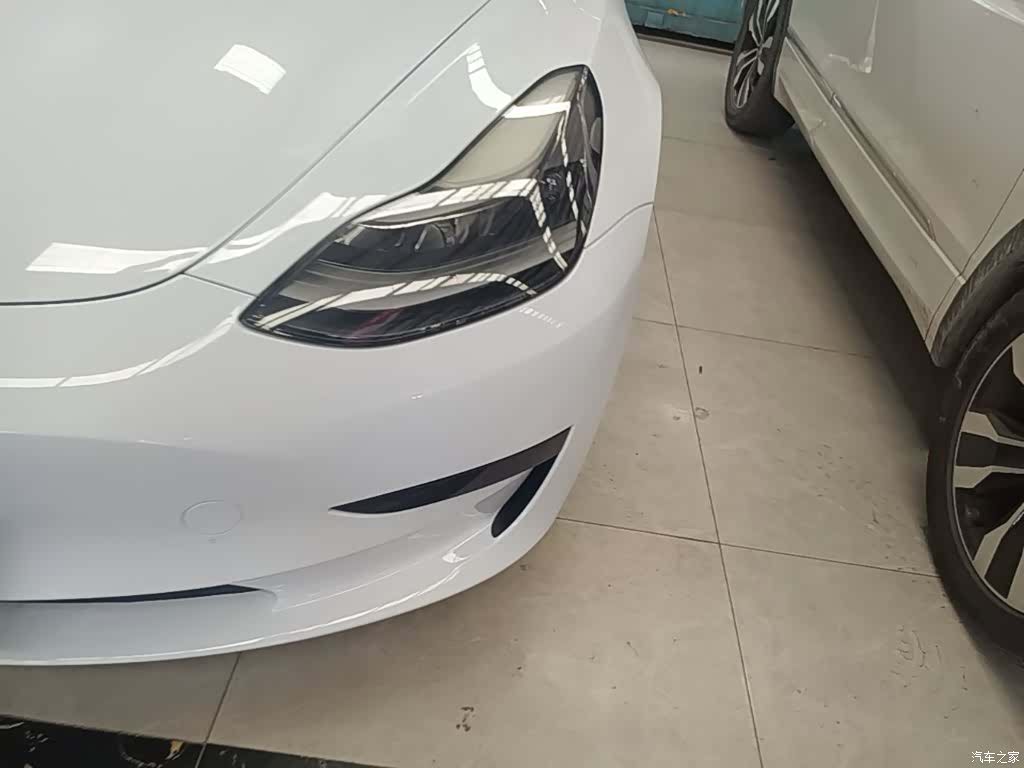Tesla Model 3, 2022 24
