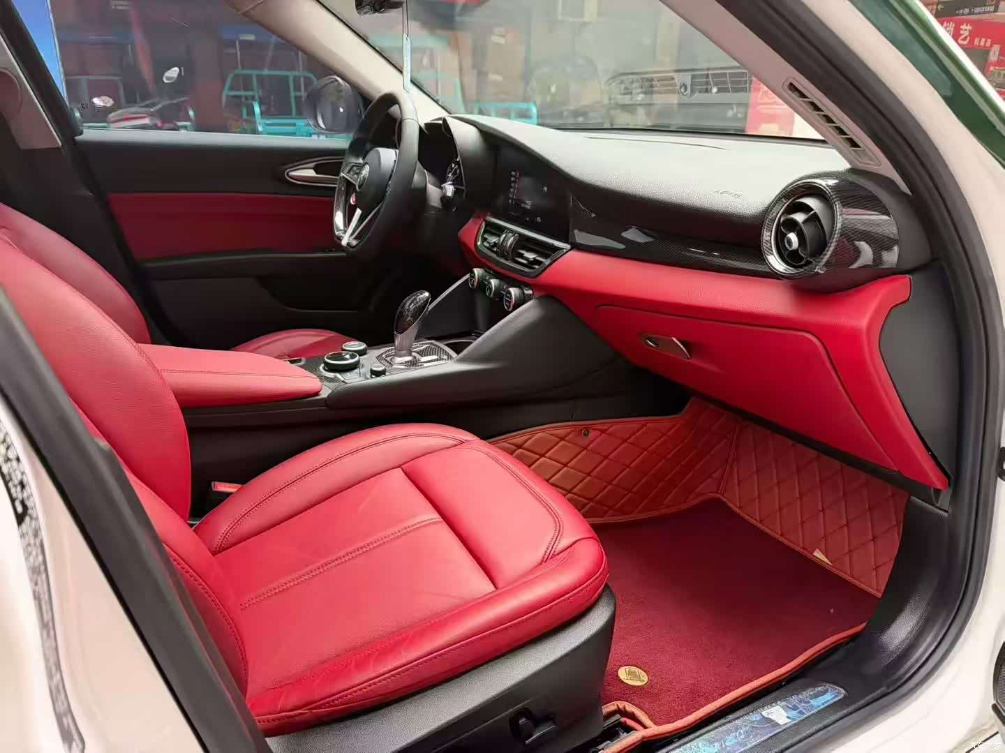 Alfa Romeo Giulia, 2019 7