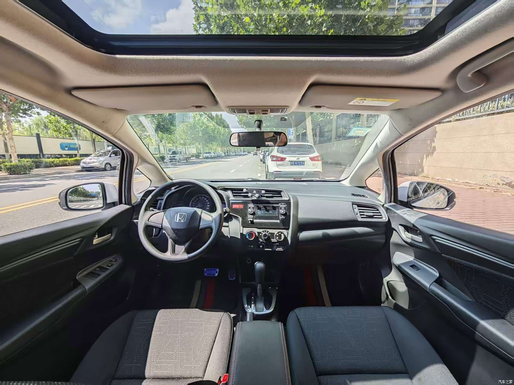 Honda Fit, 2017 7