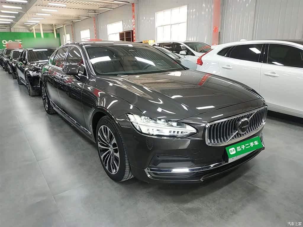 Volvo S90, 2024 4