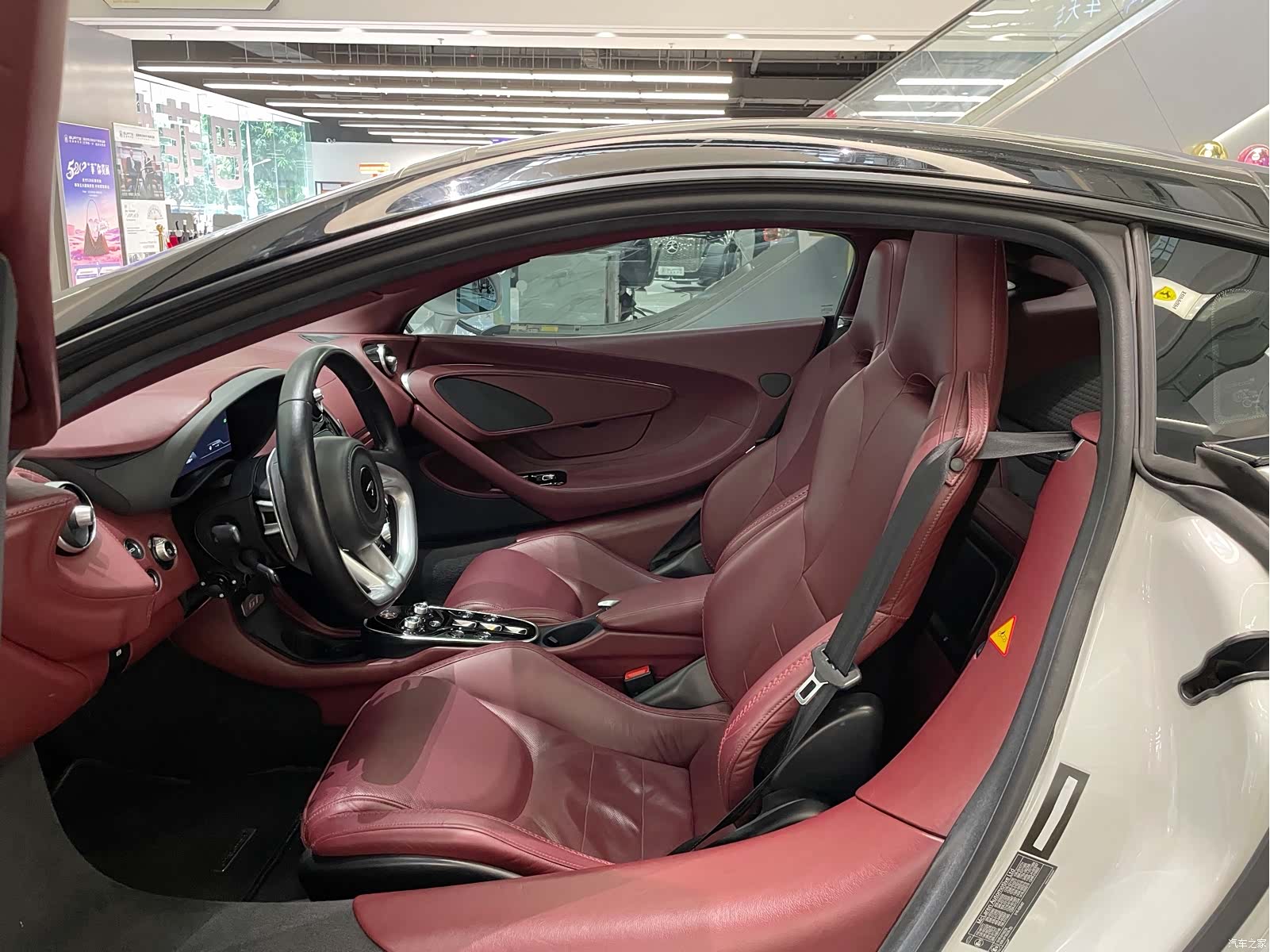 McLaren GT, 2021 12