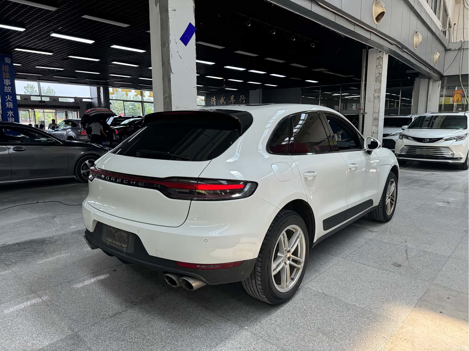 Porsche Macan, 2021 13