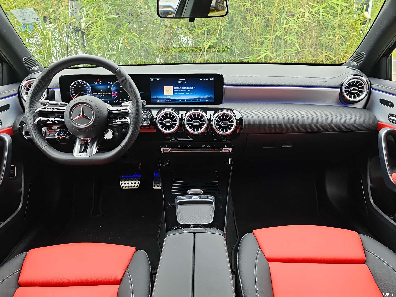 Mercedes-Benz A-Class, 2025 все фото