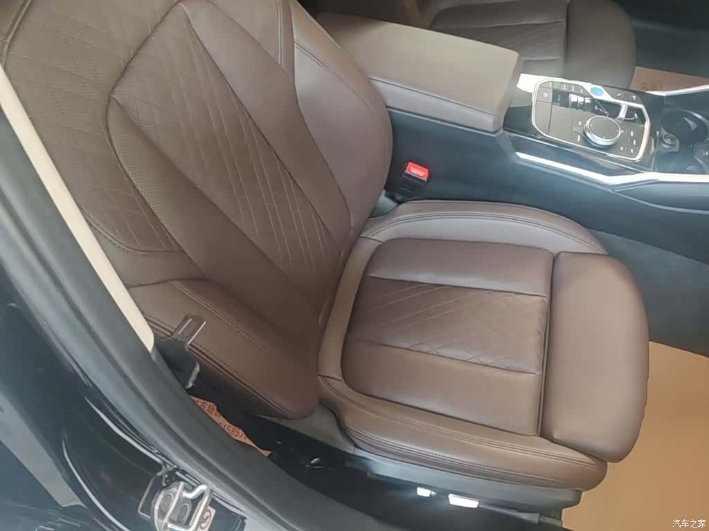 BMW i3, 2023 25