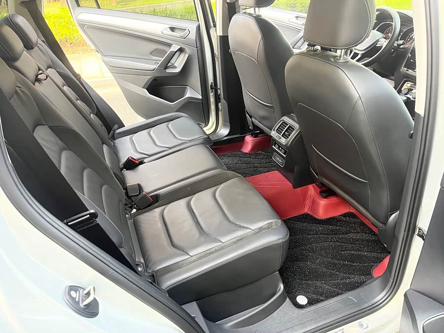 Volkswagen Tiguan L 2020, фото 11