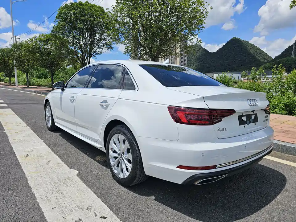 Audi A4L